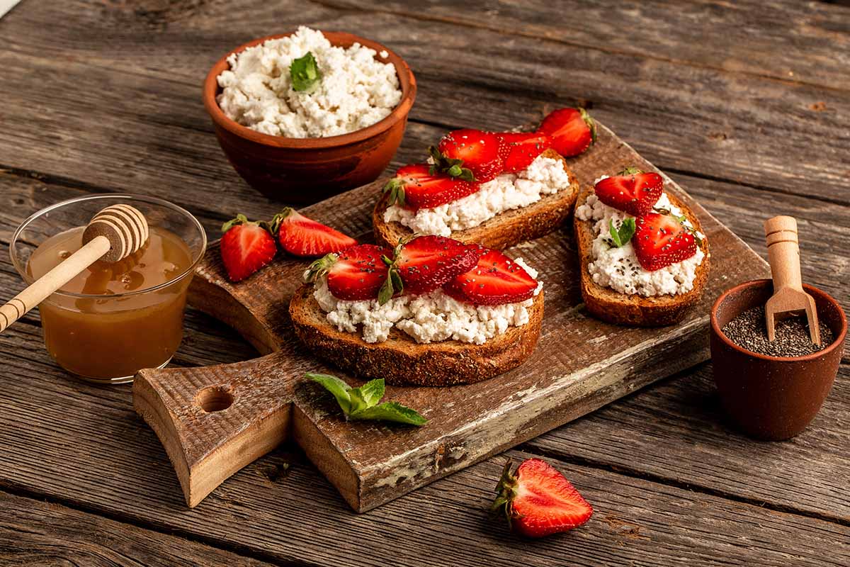 tostadas con fresas