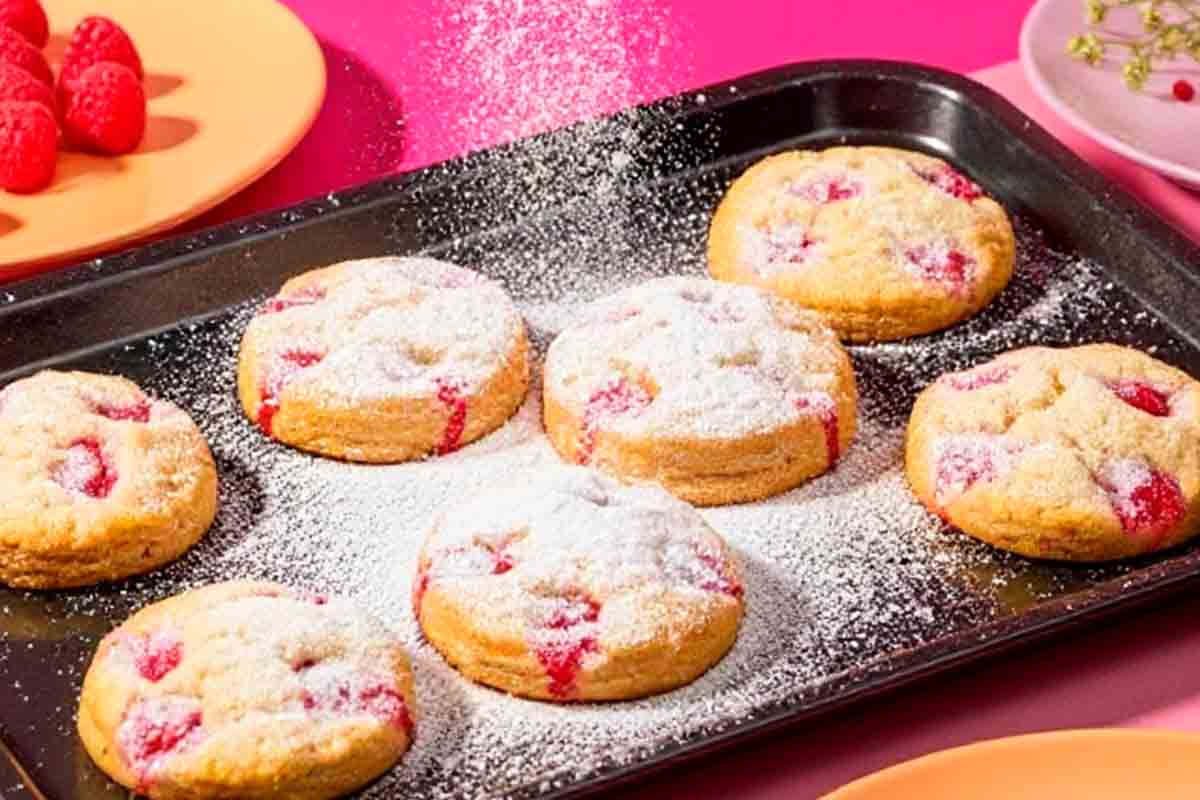 paso a paso galletas de navidad con frambuesa decorar